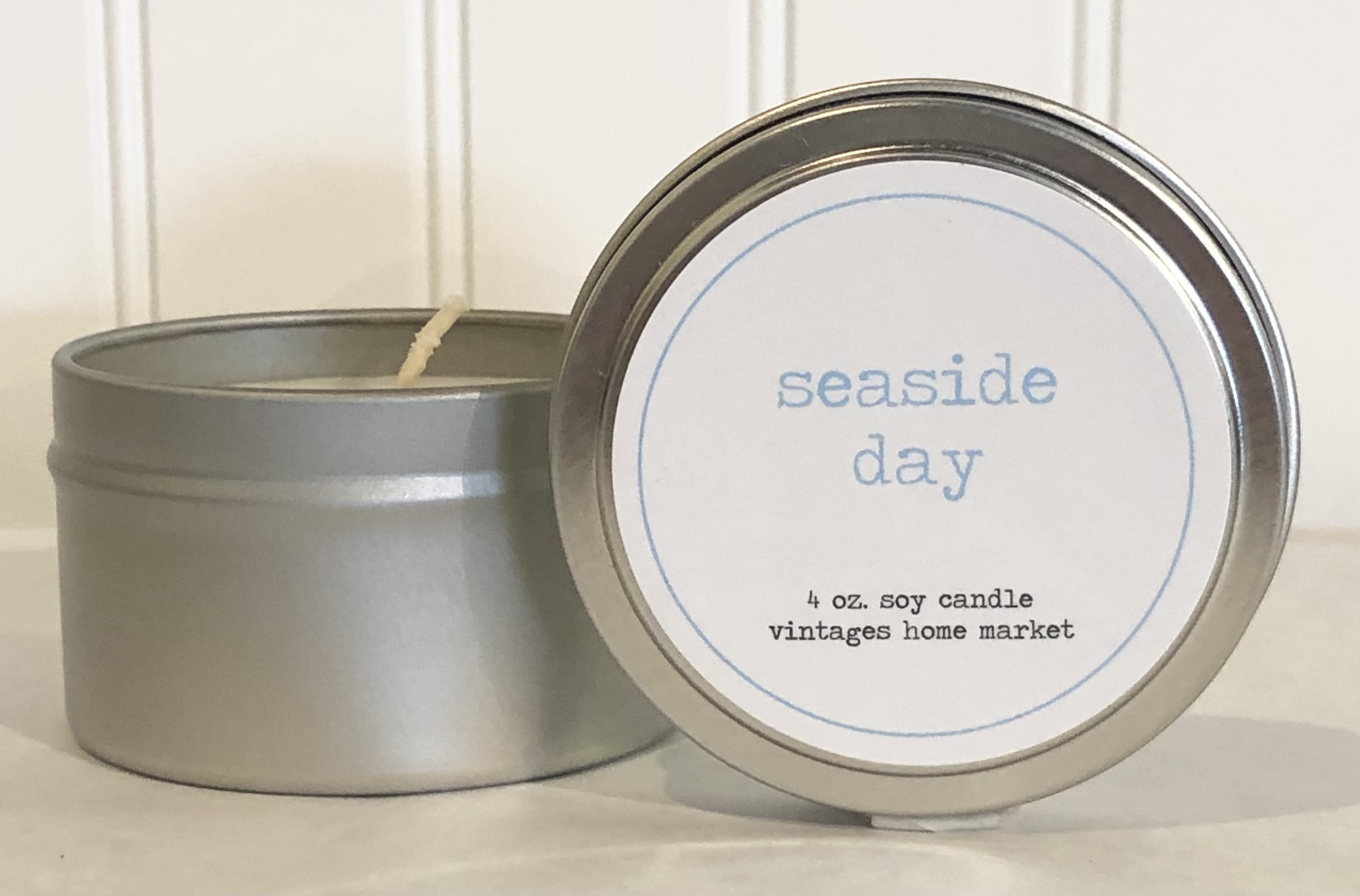 Seaside Day Tin