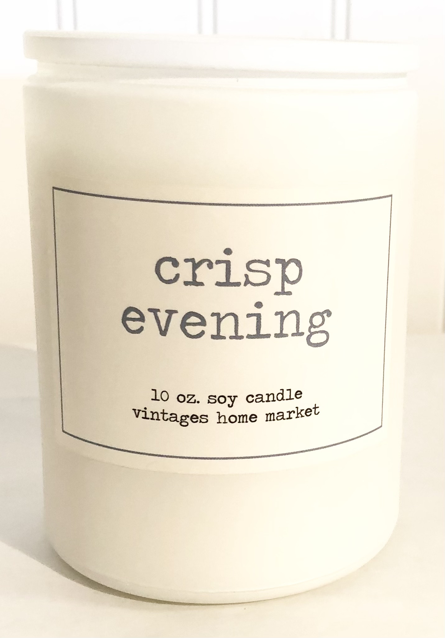 Vintages Home Market - Crisp Evening  Candle, Apothecary 10oz
