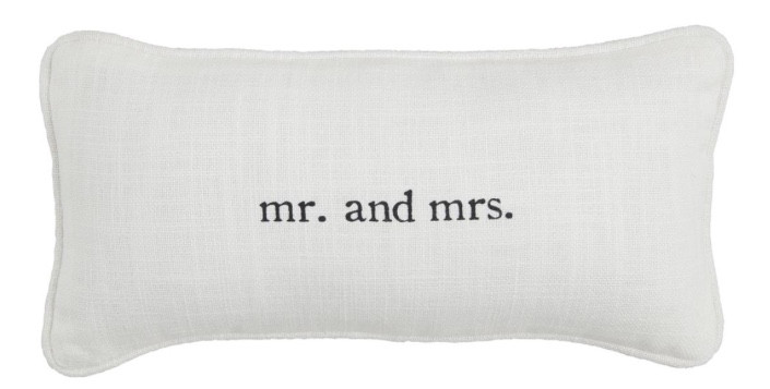 Pillow Small Wedding - Mr & Mrs
