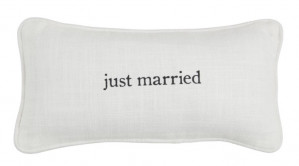 Pillow Small Wedding - Just Married