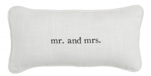 Pillow Small Wedding - Mr & Mrs