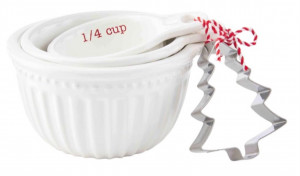 Winter Measuring Cups & Cookie Cutter Set